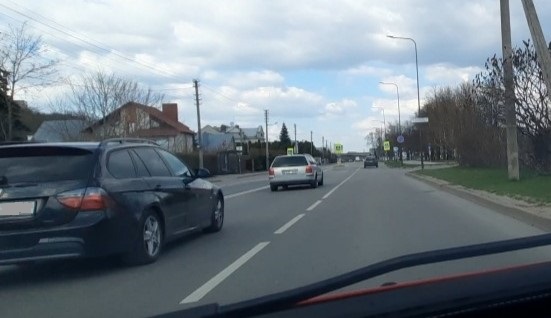 Lenkimas yra vienas pavojingiausių manevrų