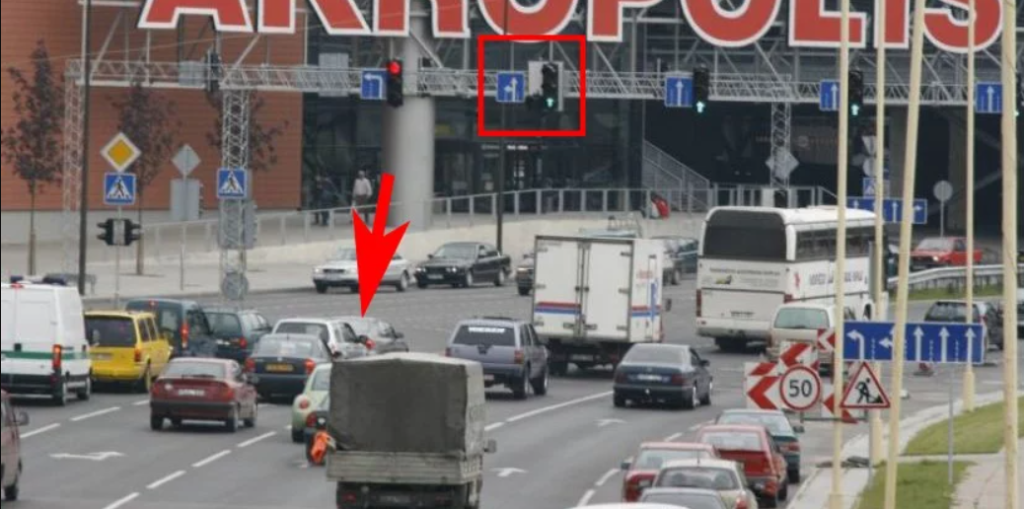 Įspėjamieji posūkio signalai sankryžose