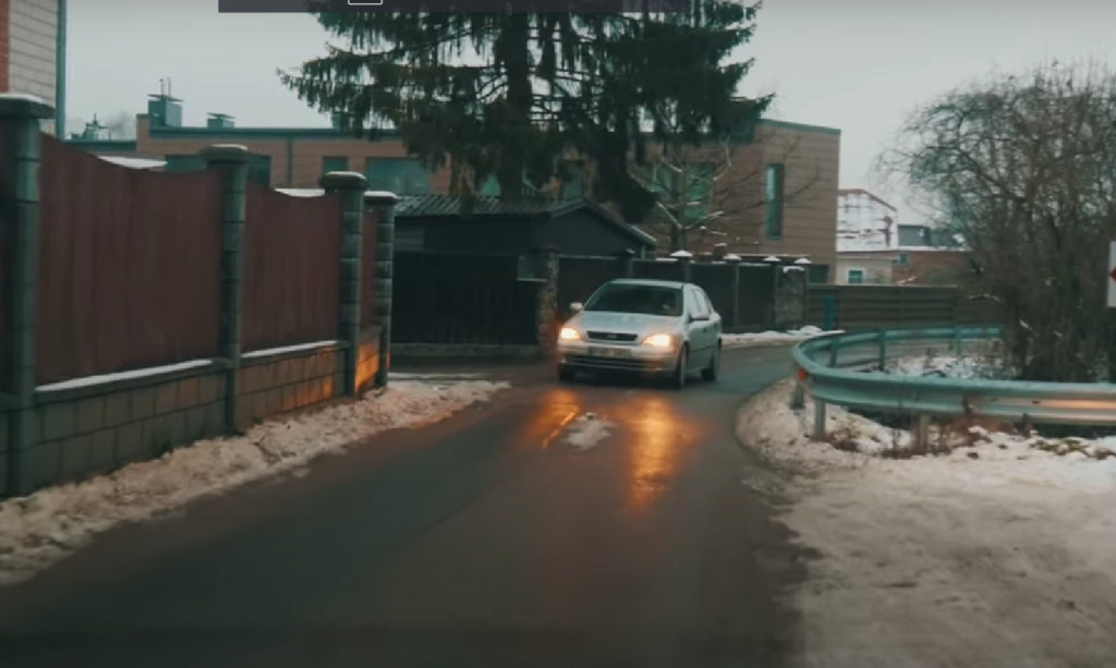 Prasilenkimas, lenkiamo vairuotojo vaidmuo