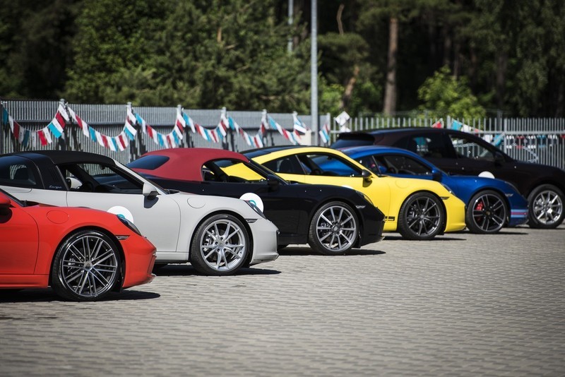 Automobilio spalvos privalumai ir trūkumai