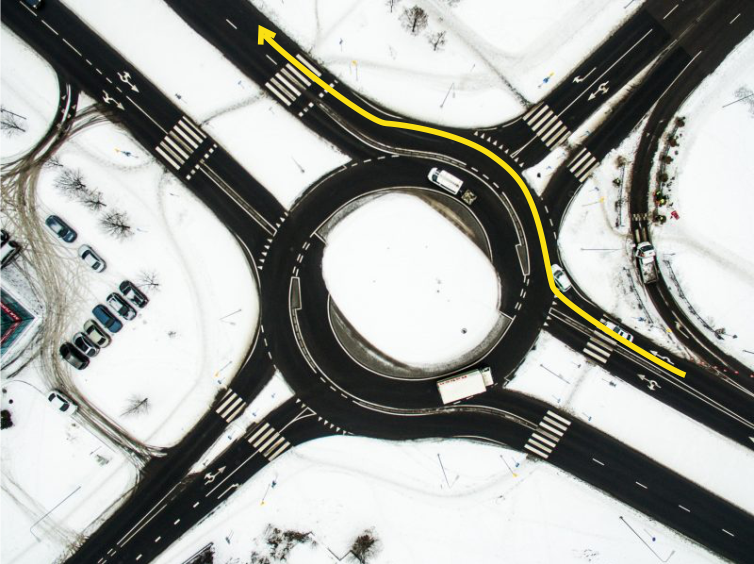 Įvažiavimas iš pirmos eismo juostos