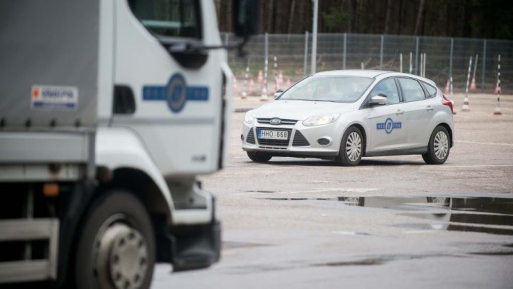 Neišlaikytas vairavimo egzaminas „Regitroje“: ką daryti toliau?